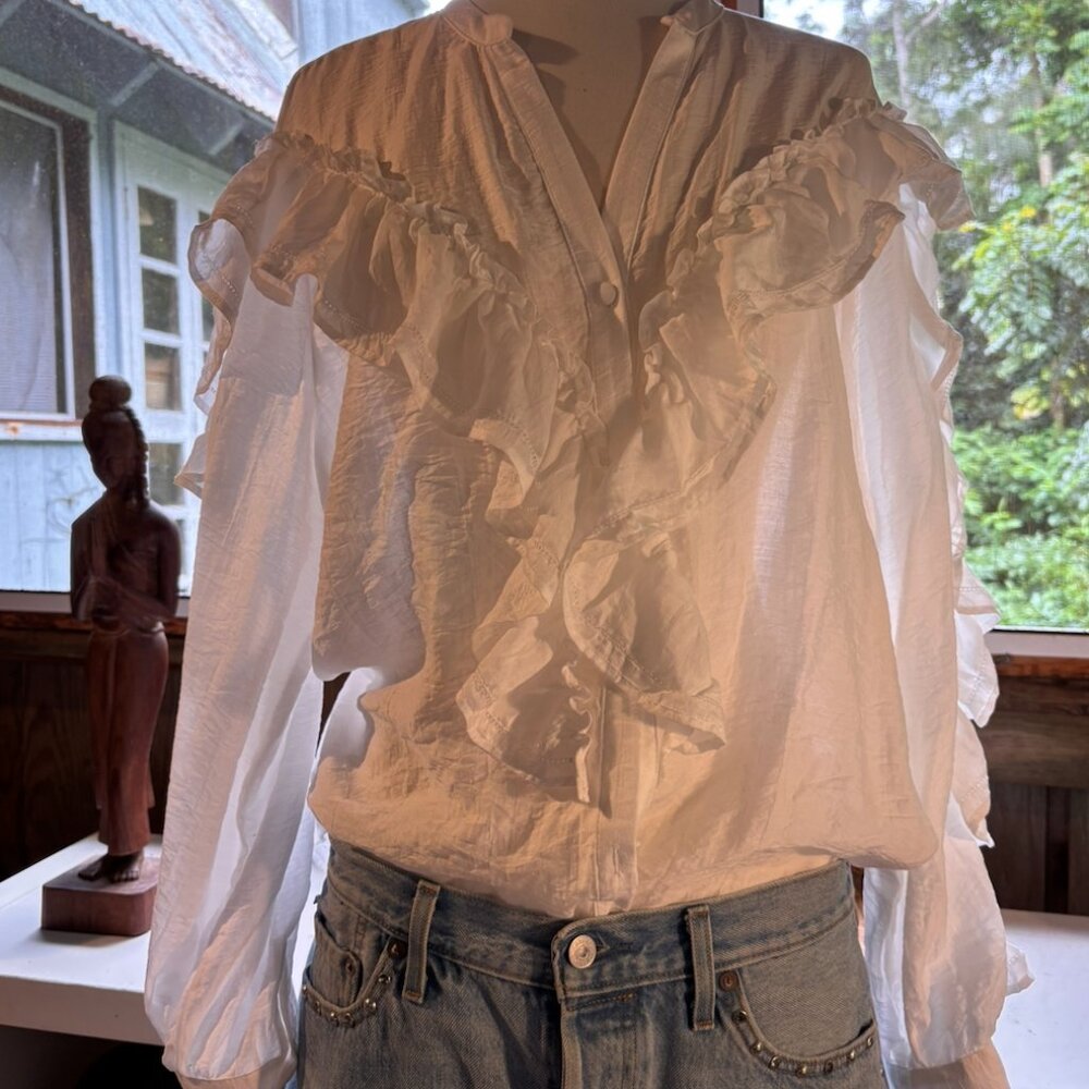 Zara white ruffle long sleeve blouse